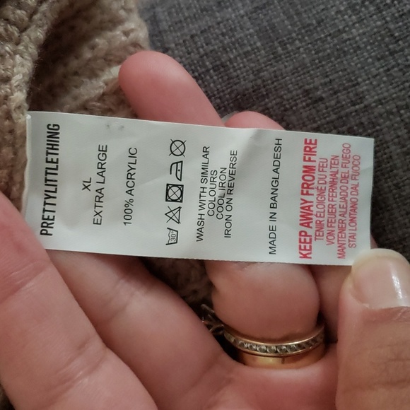 Chuncky Oversized Color Block Knit Sweater - Picture 9 of 10